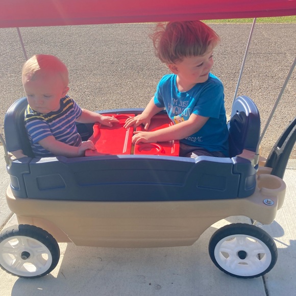 Meet the Posher - Picture 3 of 5